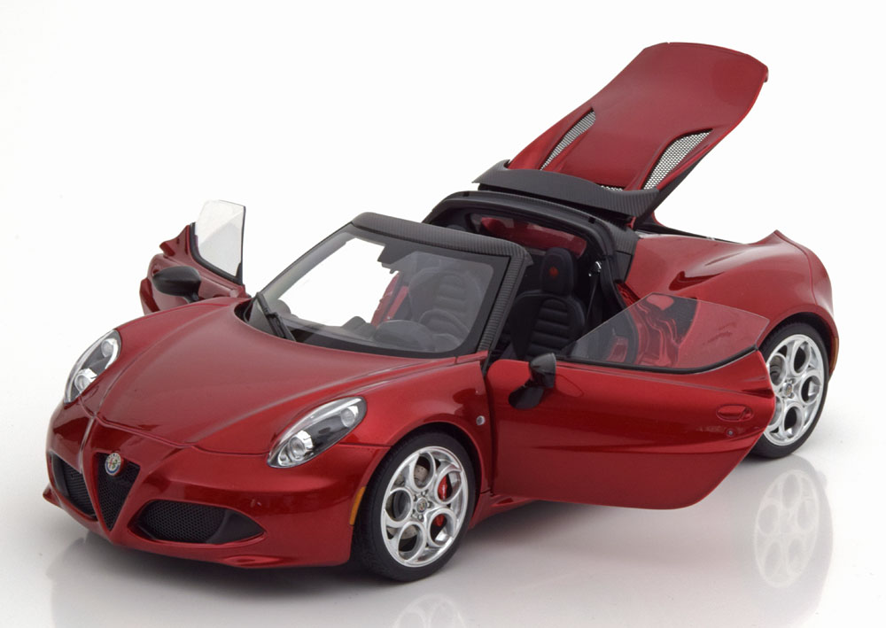 Spider-Alfa-Romeo-4C-AUTOart-70142-6.jpg